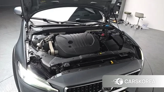 Volvo V60 Cross-Country 2nd Generation id 3697592 из Кореи 16