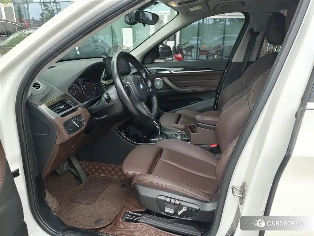 BMW X1 2021 Белый из Китая, фото 6