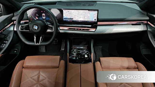 BMW 5 Series (G60) id 4571119 из Кореи 29