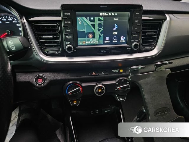 Kia Stonic id 4772651 из Кореи 16