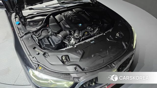 BMW 8 Series (G15) id 4494707 из Кореи 29
