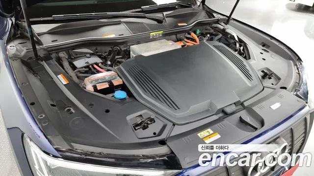 Audi e-Tron id 2680206 из Кореи 16