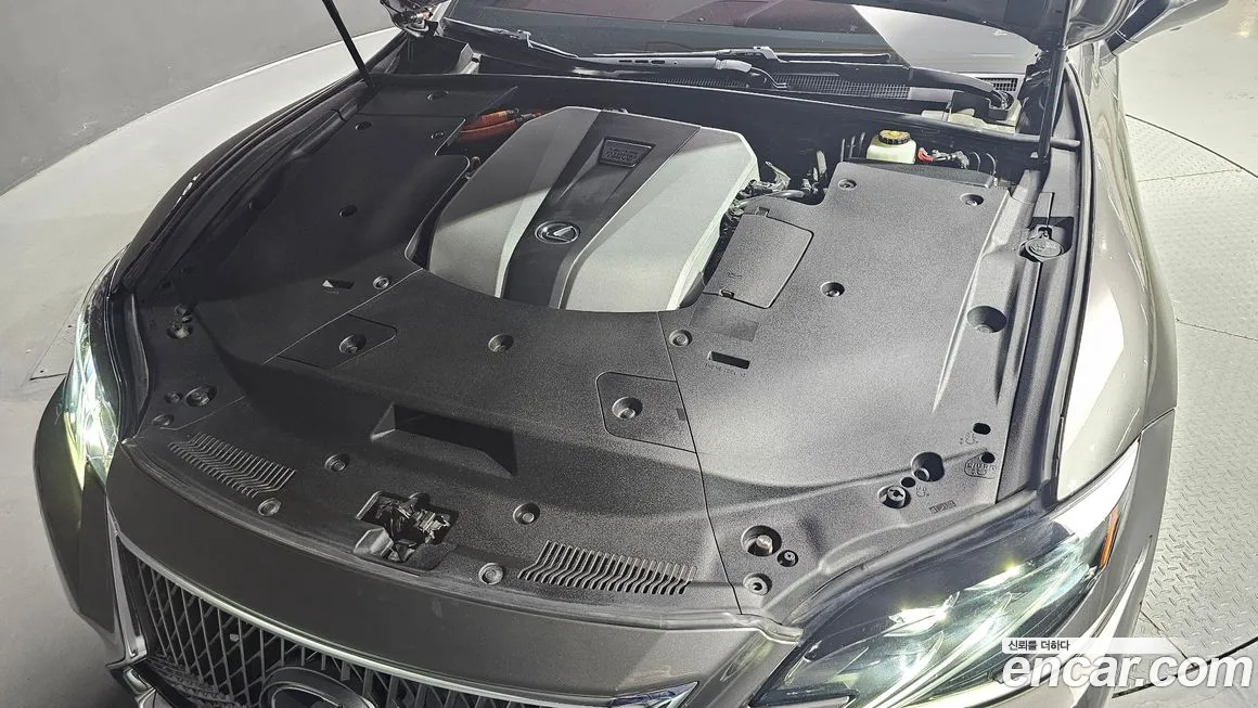 Lexus LS500h 5th generation id 1790475 из Кореи 16