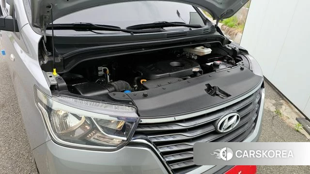 Hyundai The New Grand Starex id 4246313 из Кореи 16