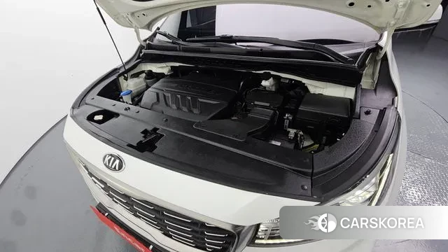 Kia The New Carnival id 3499810 из Кореи 16