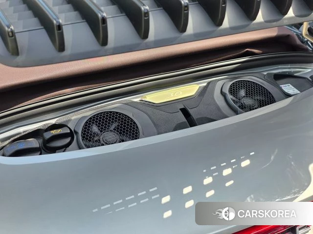 Porsche 911(992) id 3982024 из Кореи 16