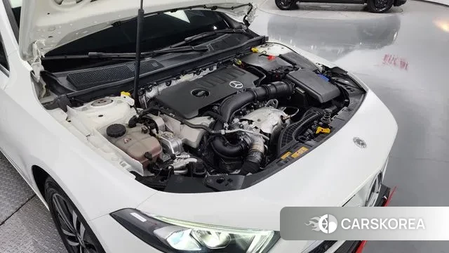 Mercedes-Benz A-Class W177 id 3155411 из Кореи 16