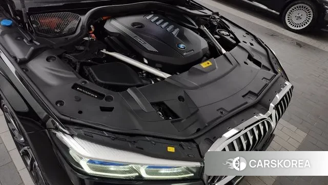 BMW 7 Series (G11) id 2896114 из Кореи 16