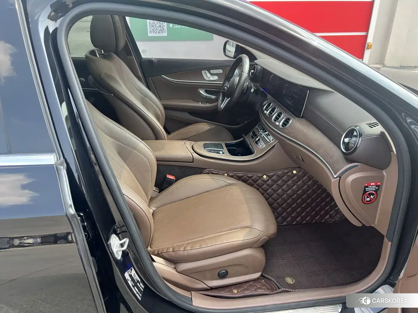 Mercedes-Benz E-Class id 4669535 из Китая 13