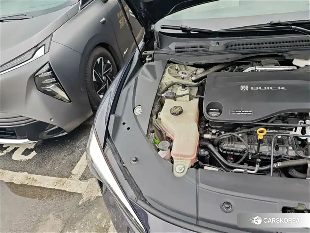 Buick Extreme L7 id 4576858 из Китая 13