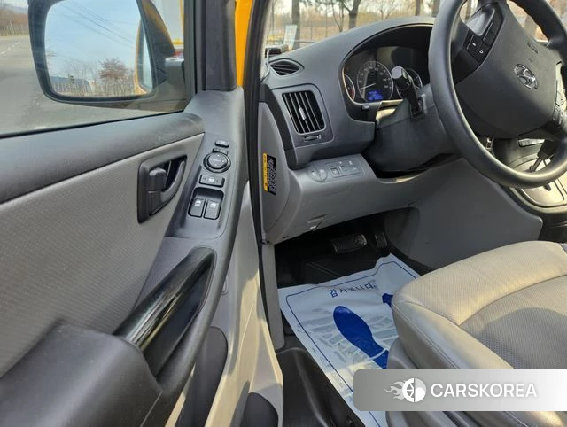 Hyundai The New Grand Starex id 4581335 из Кореи 8