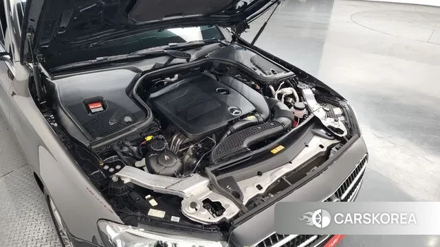 Mercedes-Benz E-Class W213 id 3598004 из Кореи 16