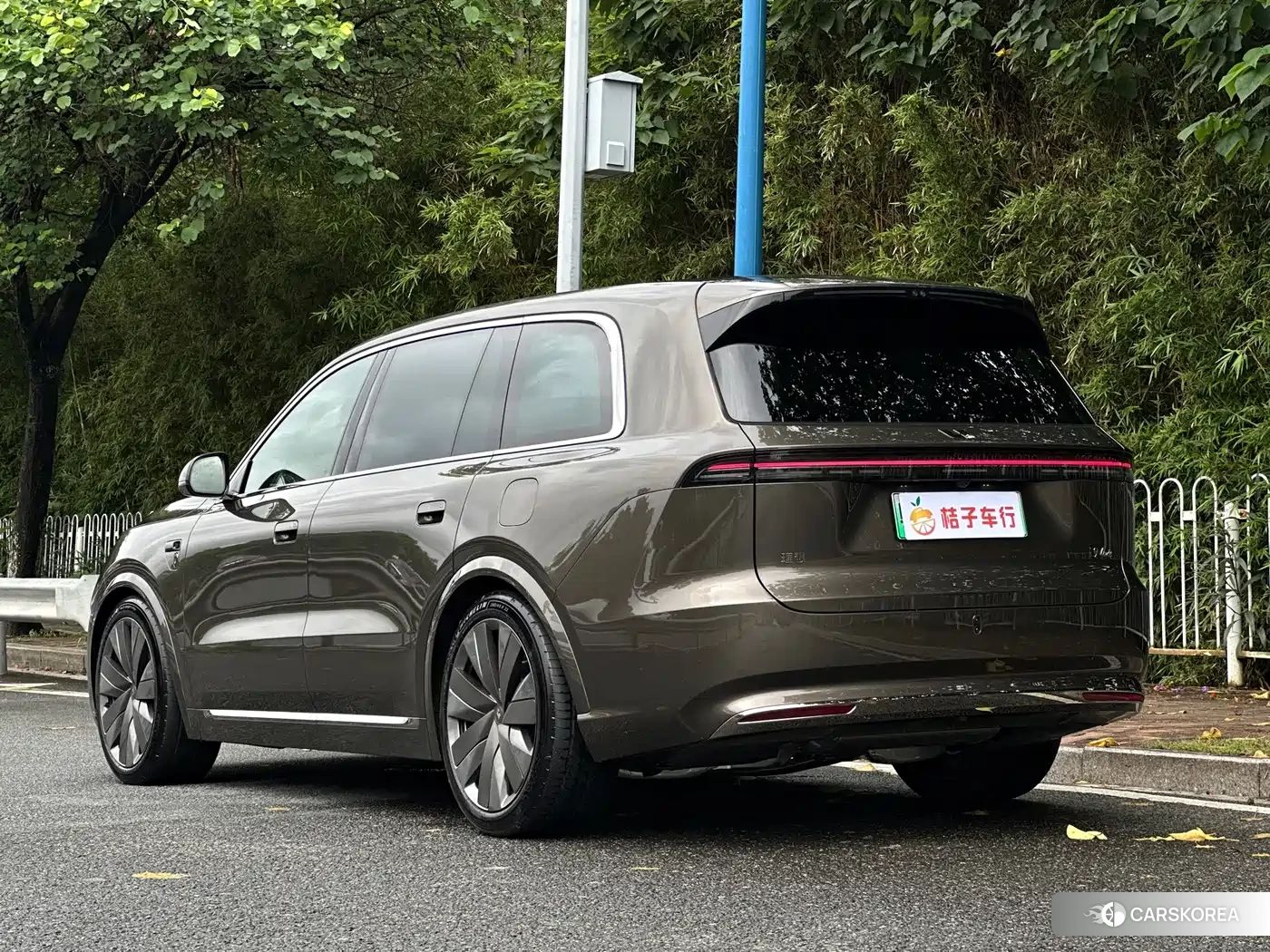 Ideal car Ideal L9 id 4554127 из Китая 15