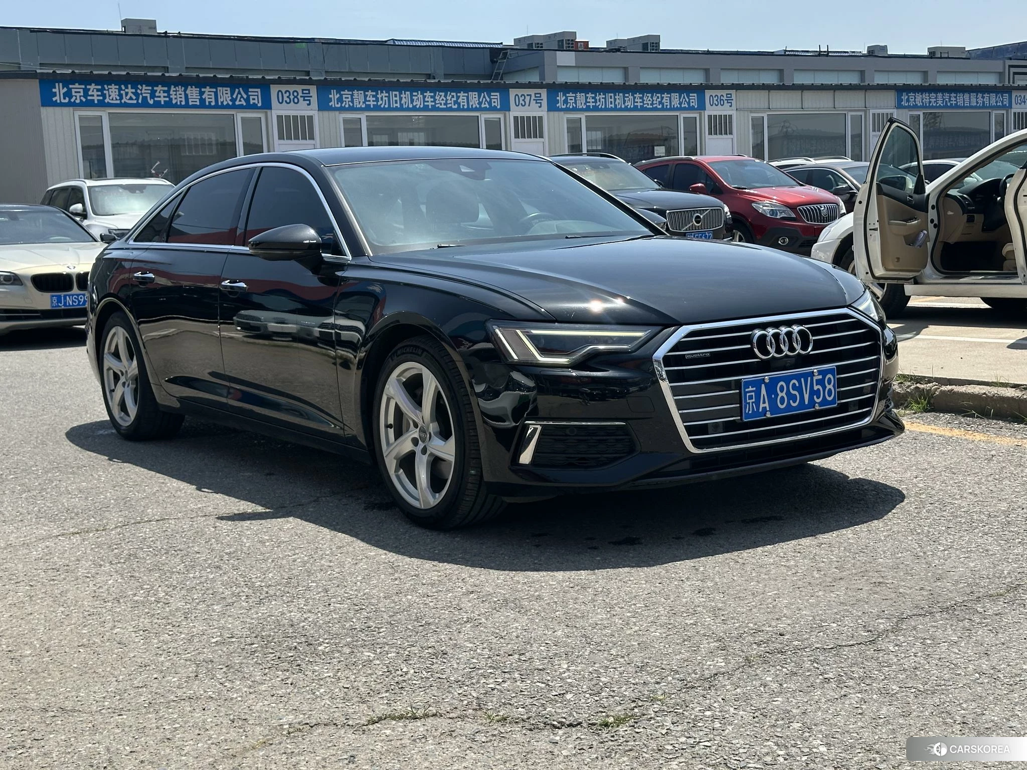 Audi A6L id 4512736 из Китая 9
