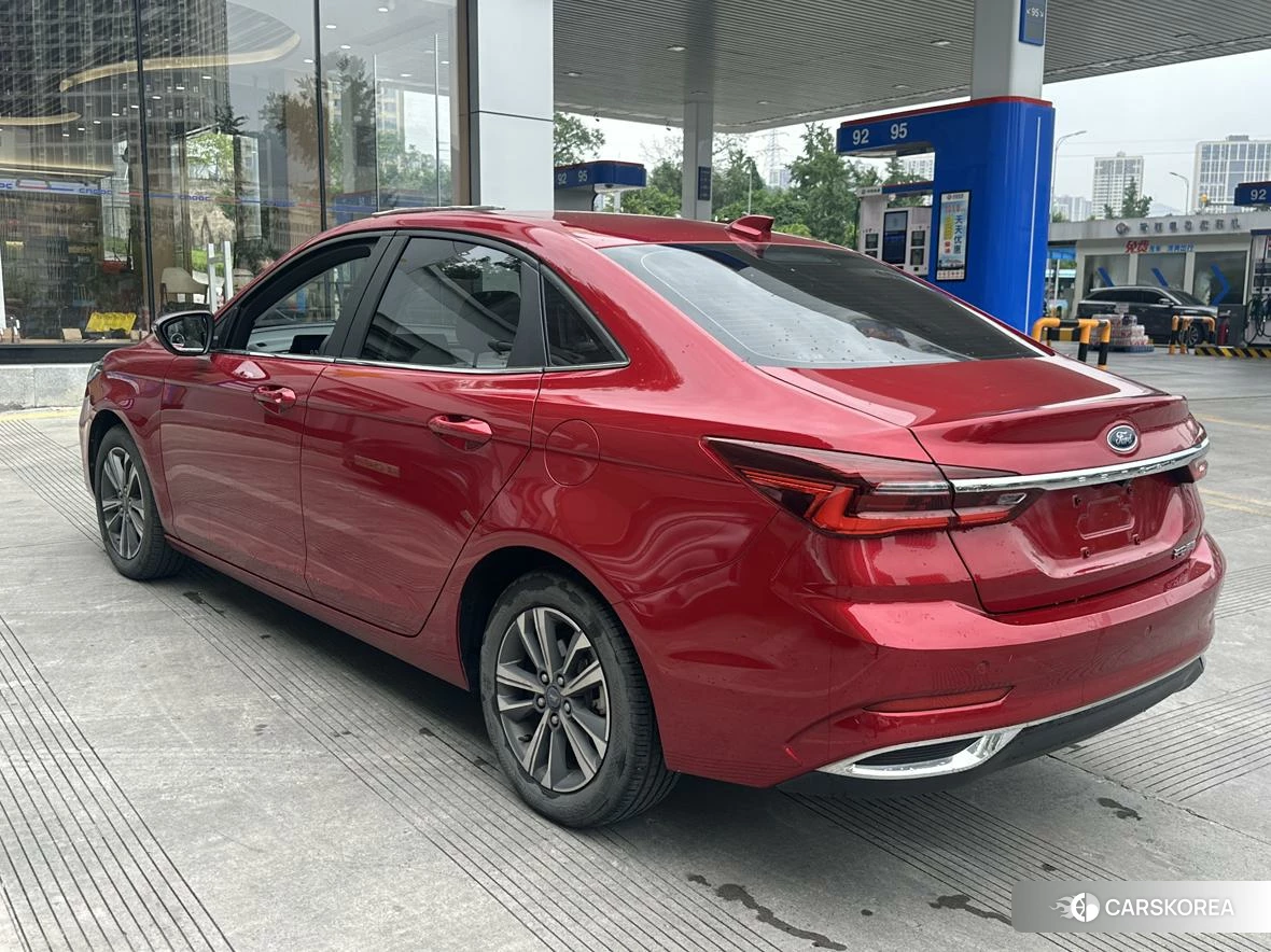 Ford Forrest id 4453093 из Китая 13
