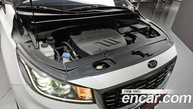 Kia The New Carnival id 2487434 из Кореи 15