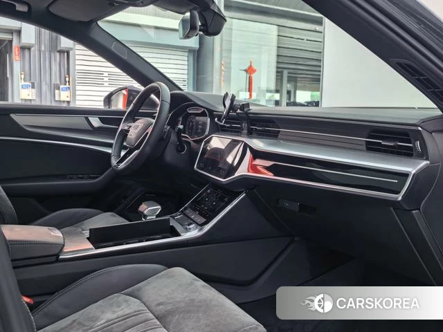 Audi A6L id 4328576 из Китая 11