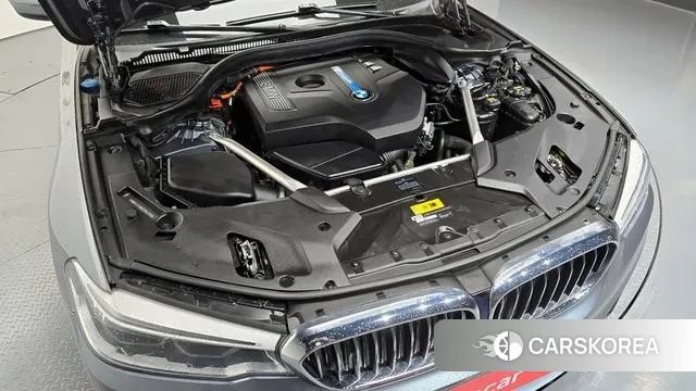 BMW 5 Series (G30) id 3778700 из Кореи 16