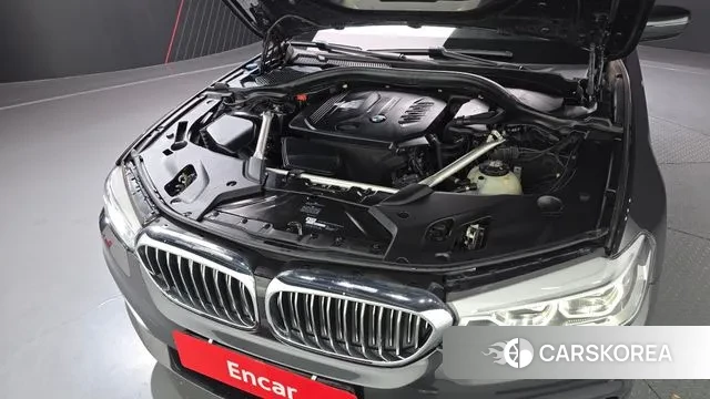 BMW 5 Series (G30) id 3464944 из Кореи 16