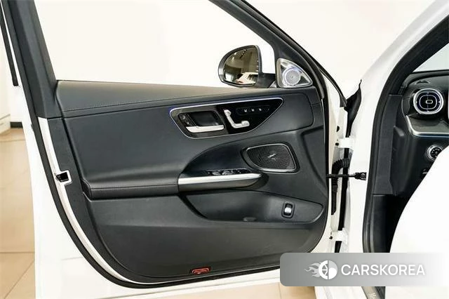 Mercedes-Benz Class C id 3856088 из Китая 20