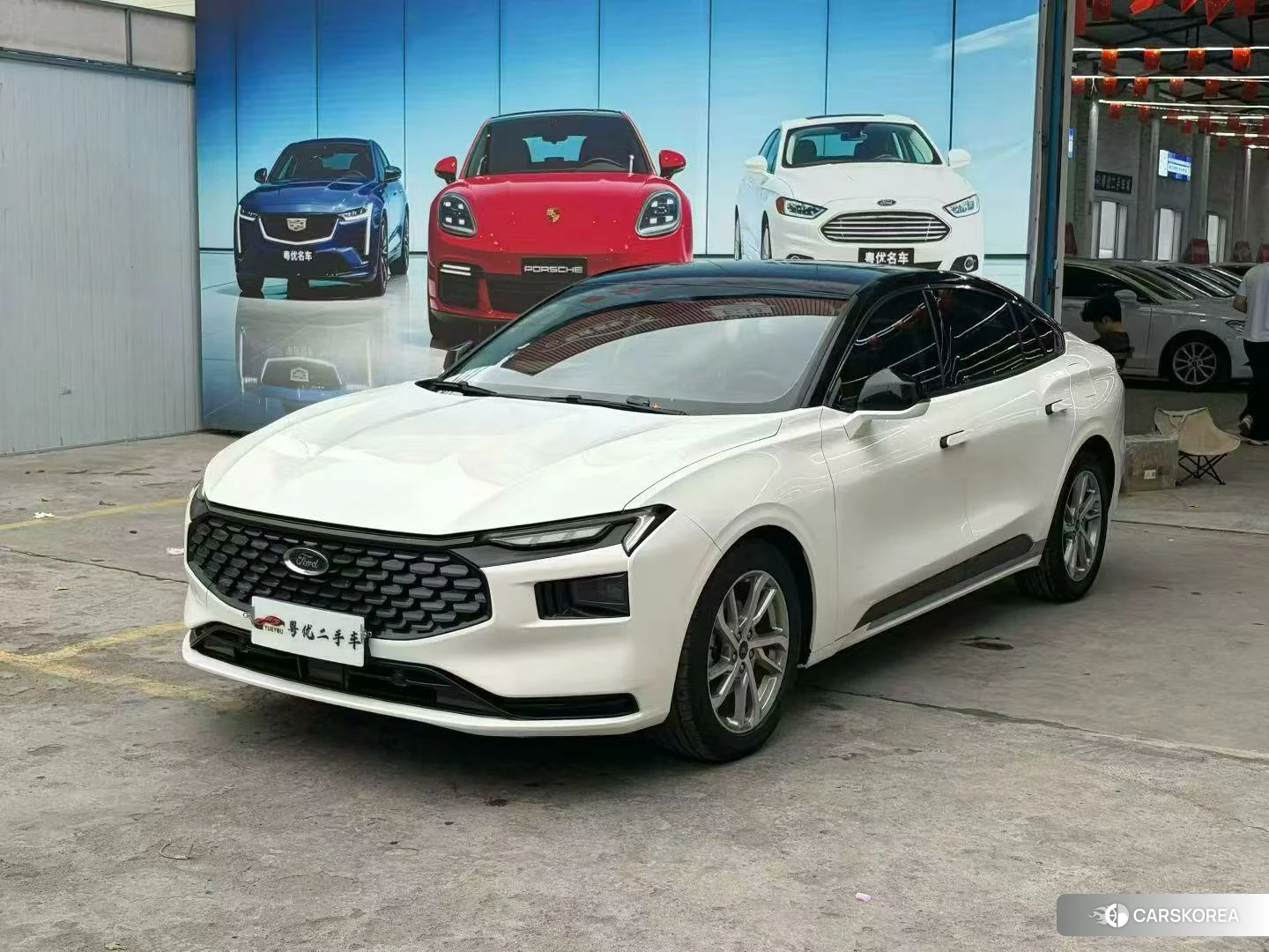 Ford Mondeo 2022 Белый из Китая, фото 6