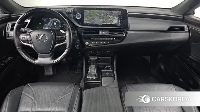 Lexus ES300h 7th generation id 3012093 из Кореи 16