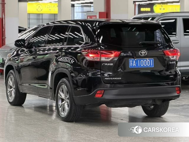 Toyota Highlander id 4297562 из Китая 13