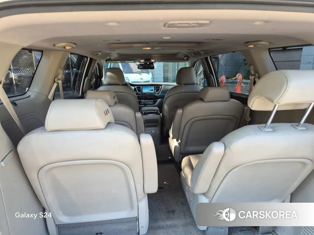 Kia All New Carnival id 4728244 из Кореи 16