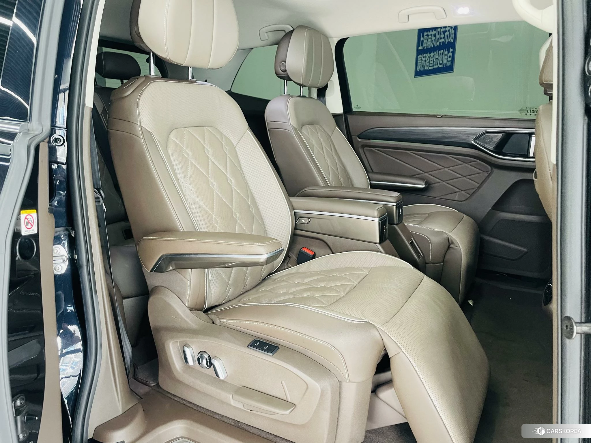 Volkswagen Weiran id 4455170 из Китая 14