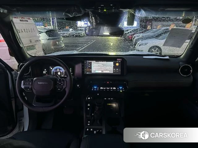 Toyota Prado 2026 Белый из Китая, фото 6