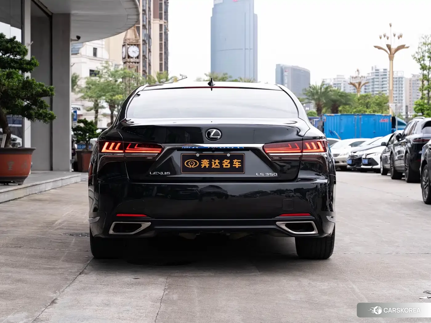 Lexus LS id 4539308 из Китая 19