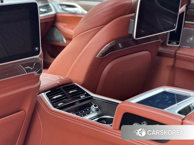 BMW 7 series id 4258918 из Китая 10