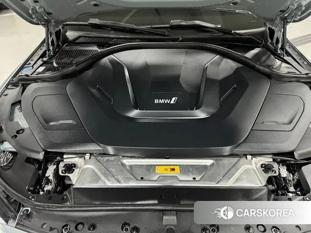 BMW i4 id 3734864 из Кореи 16