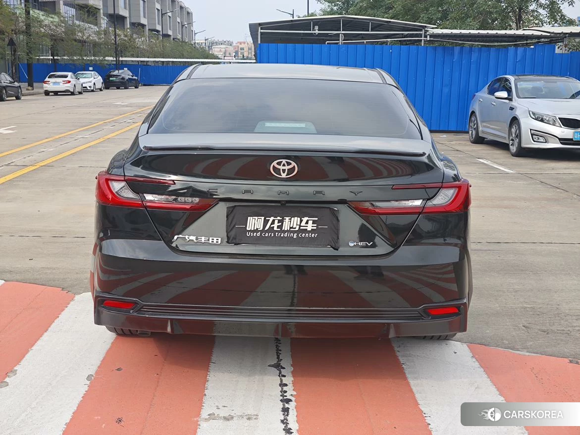 Toyota Camry 2025 Черный из Китая, фото 6