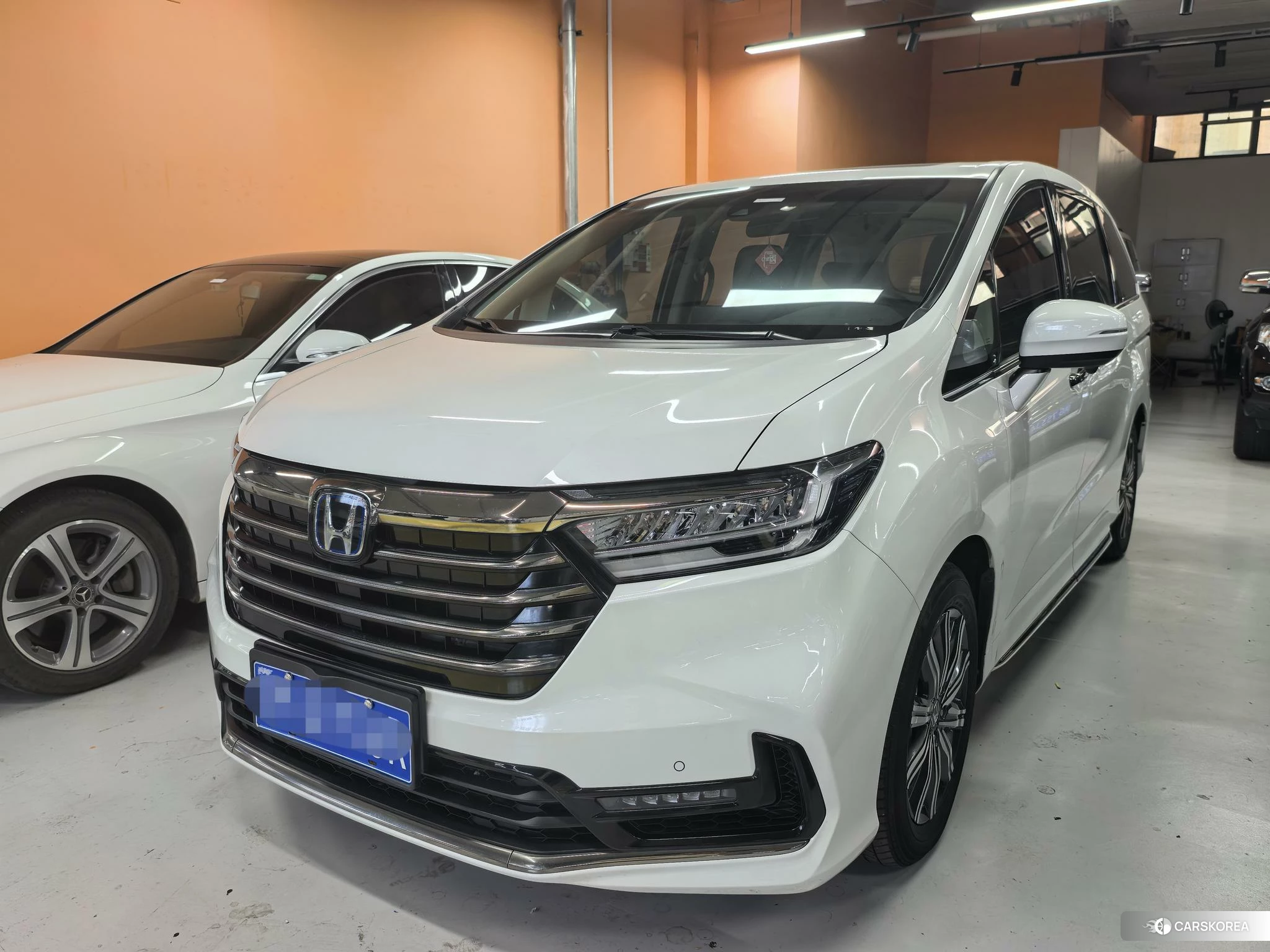 Honda Odyssey 2021 Белый из Китая, фото 6