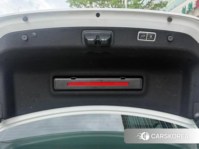 Genesis The New G70 id 4619165 из Кореи 13