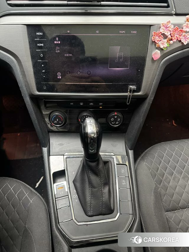 Volkswagen Lingdu id 4272016 из Китая 16