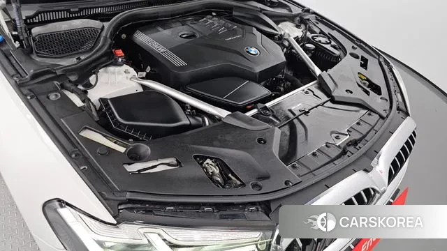 BMW 5 Series (G30) id 3088567 из Кореи 16