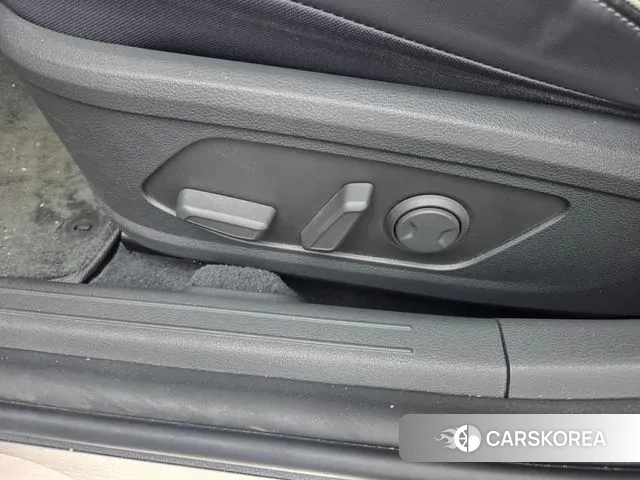 Hyundai Sonata (DN8) id 3205933 из Кореи 14