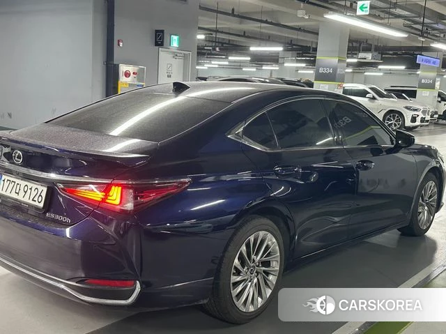 Lexus ES300h 7th generation id 3818352 из Кореи 16