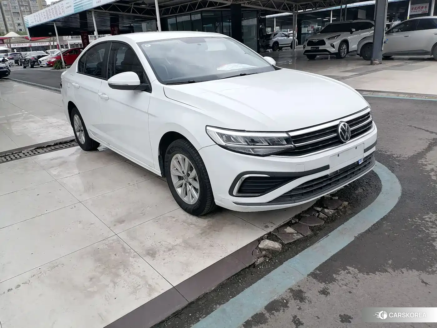 Volkswagen Bora 2024 Белый из Китая, фото 6