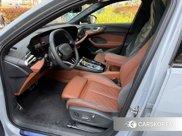 Audi A5L id 4260201 из Китая 10