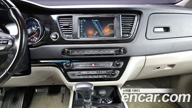 Kia The New Carnival id 2785509 из Кореи 16