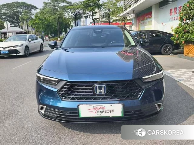 Honda Accord PHEV id 3907820 из Китая 14