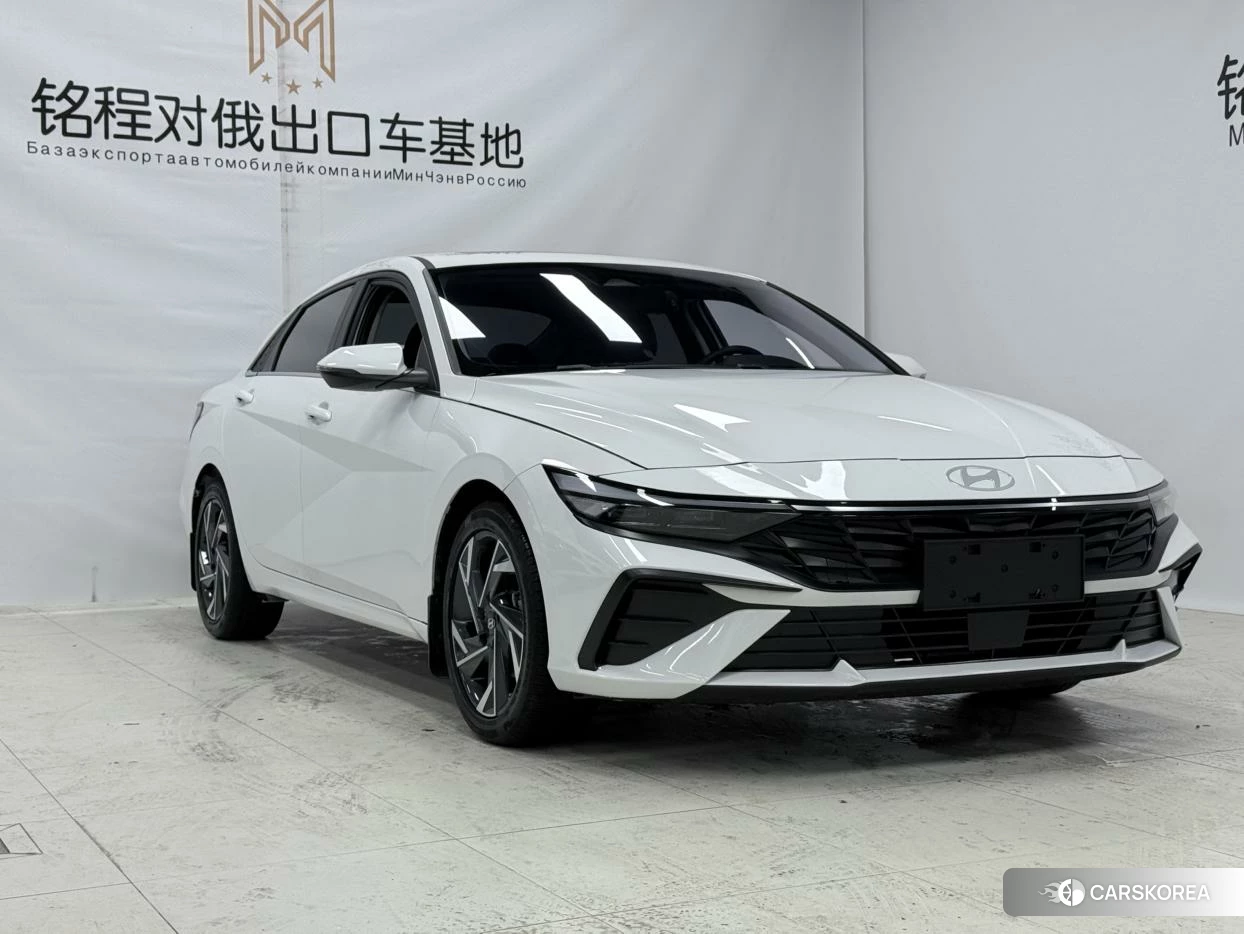 Hyundai Elantra id 4455275 из Китая 20