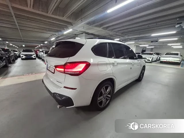 BMW X1 (F48) id 3732772 из Кореи 16