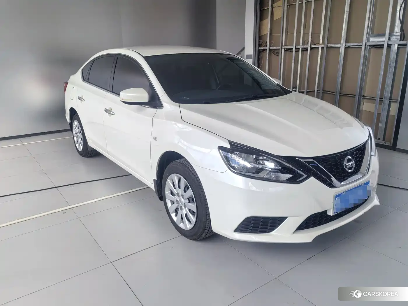 Nissan Sylphy 2024 Белый из Китая, фото 6