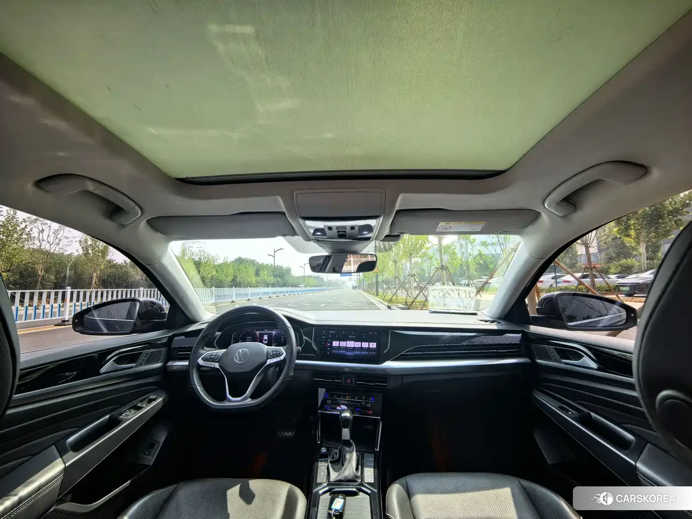 Volkswagen Passat 2021 Черный из Китая, фото 6