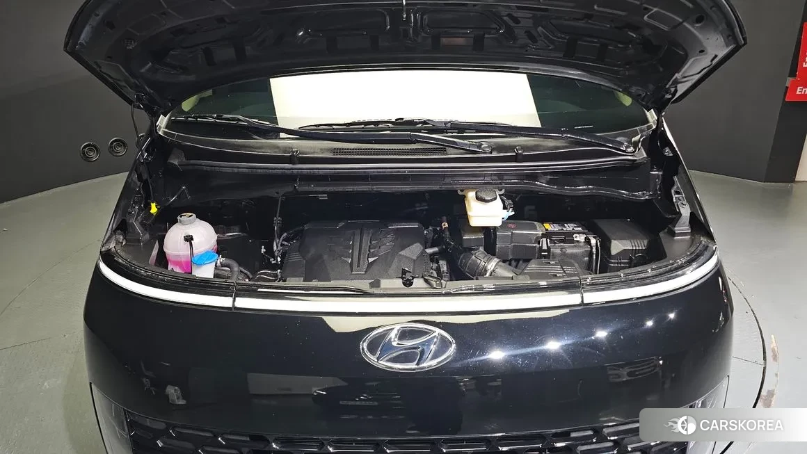 Hyundai Staria id 1688919 из Кореи 16