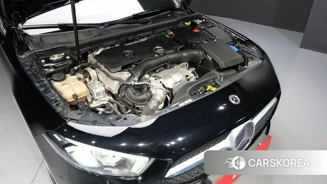 Mercedes-Benz A-Class W177 id 4304205 из Кореи 28